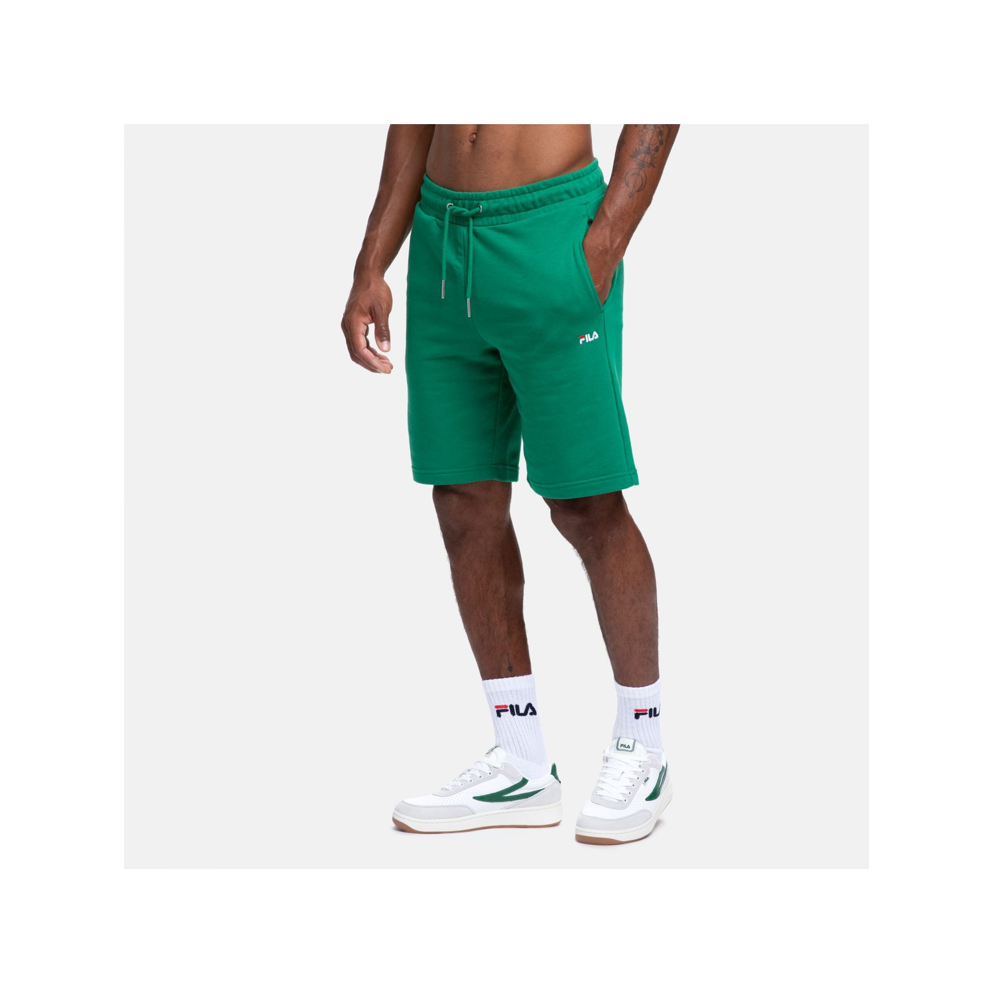 BLEHEN sweat shorts verde