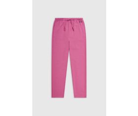 Minimal Resort Carrot Pants